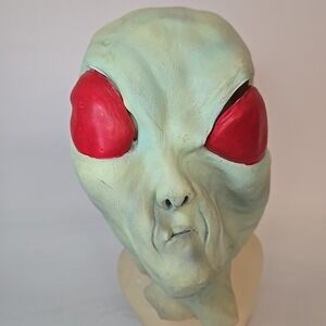 Vintage ALIEN Mask ‎ - 1997 The Paper Magic Group Halloween